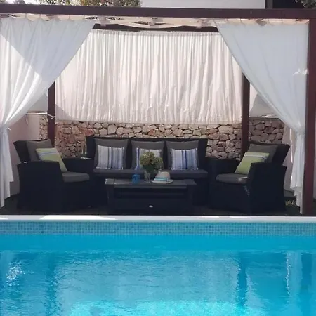 250 Meters To Sea Private Pool