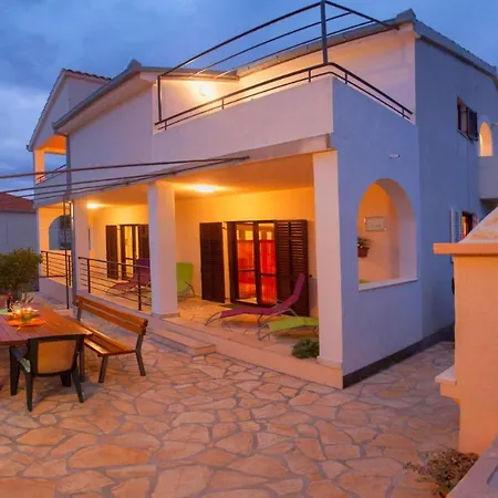 250 Meters To Sea Private Pool Razanj
