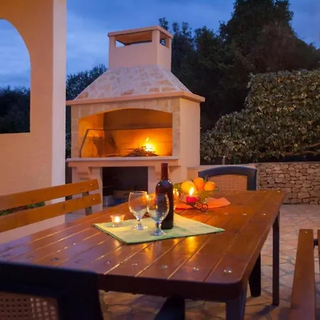 250 Meters To Sea Private Pool Ražanj