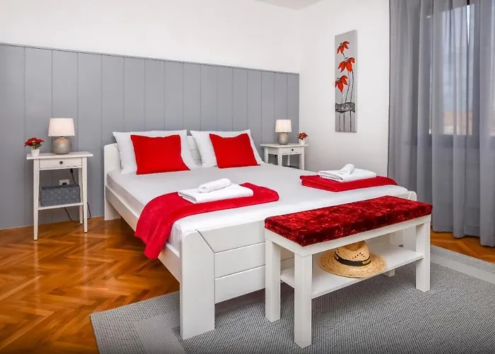 250 Meters To Sea Private Pool