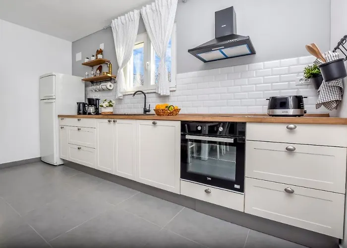 250 Meters To Sea Private Pool Appartement Ražanj